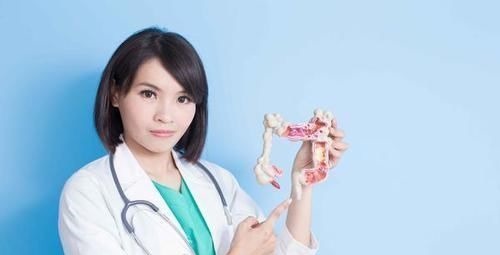 癌肿|排便不畅，是肠癌吗？医生：符合3个标准，尽早去医院检查一下