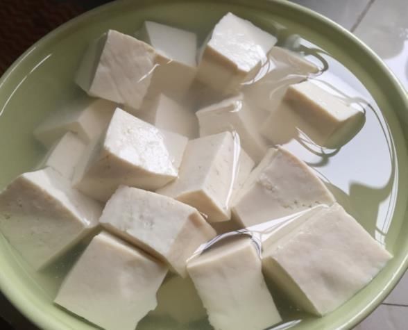 海带加一物,天然的“降压药”,能抗辐射,“血压”还高不了