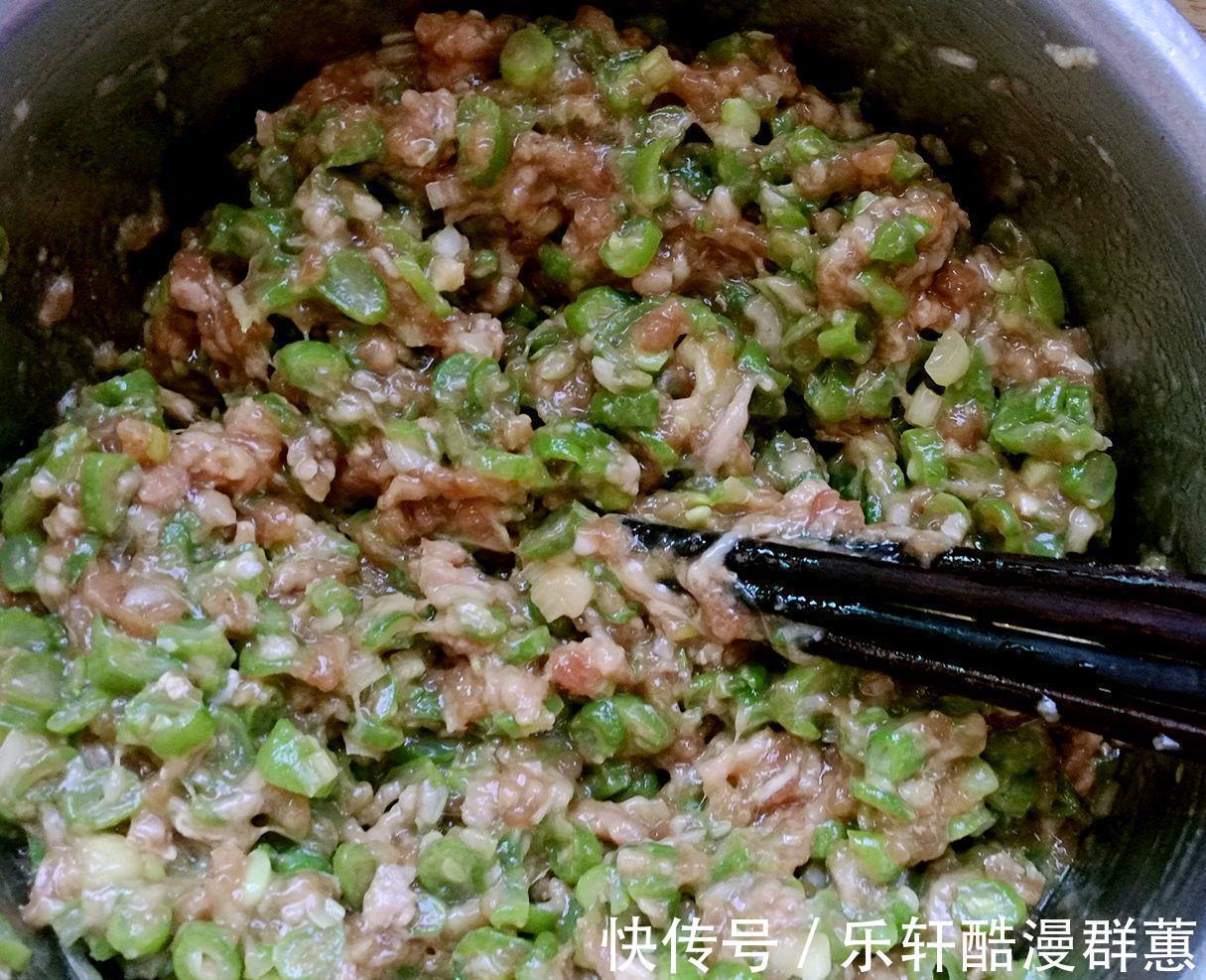 豆角|早餐吃它既营养又丰富，只需蒸一蒸，就可以迟到热腾腾的包子