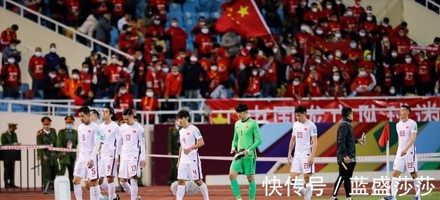 越南队|三问国足李霄鹏用人为什么要受舆论影响中国足球输明白了么!