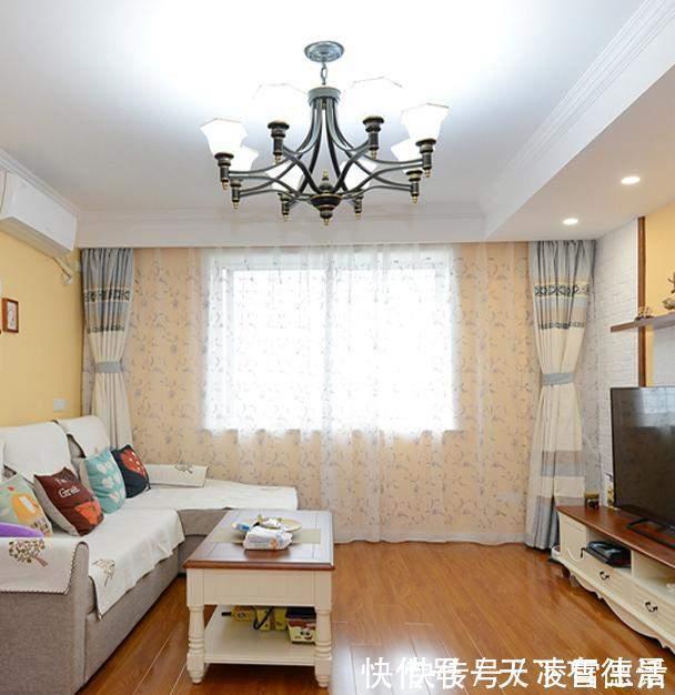 温馨|邻居69㎡小家：功能齐全优雅有格调，阳台设计真巧妙，太温馨了！