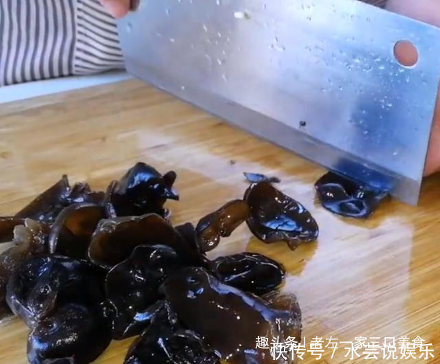 解馋|自从知道苦菊这做法,我家再没有凉拌过,营养健康,比吃肉解馋