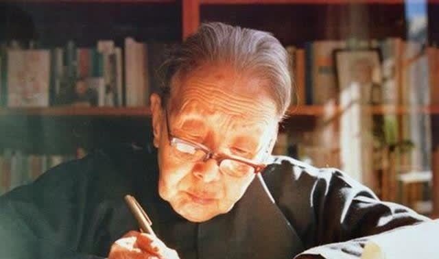 林徽因$被张爱玲讽刺,被林徽因怼,被鲁迅瞧不起,为何她们都看不惯冰心