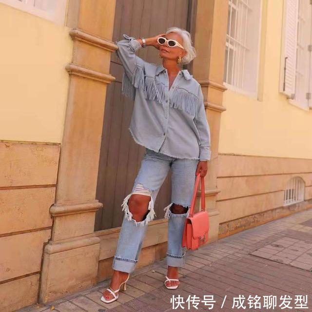 衬衫|被56岁时尚博主圈粉了,个性的配色及简约的搭配技巧,时髦又减龄