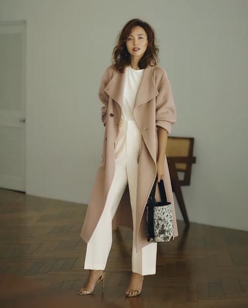 发型|发型很重要,建议40岁女人剪这4种发型,时髦减龄好穿搭