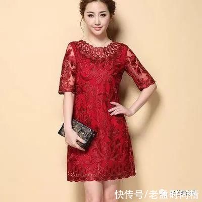 气质|中国风旗袍上身很衬肤色，提气质又有女人味