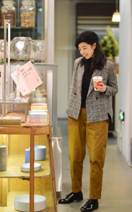 搭配|上班族怎么穿暖和又显瘦?试试这几套西装穿搭技巧,优雅又气质