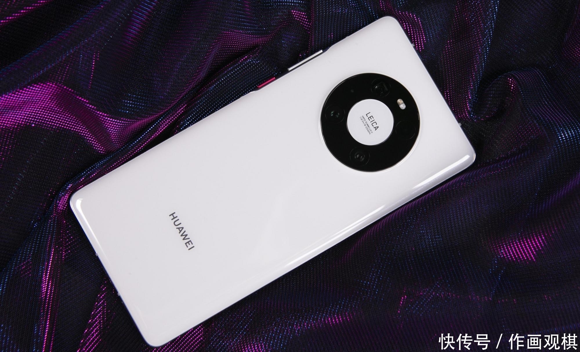 不选|为何很多人宁愿选华为mate40pro，也不选iPhone12pro，原因很现实