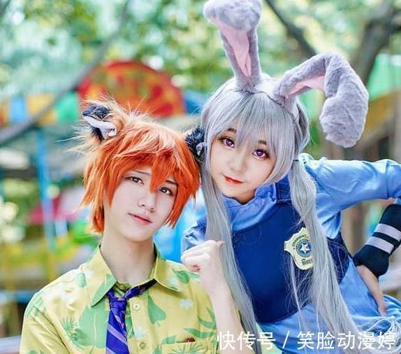 高手|爸媽都是玩COS的高手是啥體驗?3歲萌寶在漫展中長大,手辦當玩具