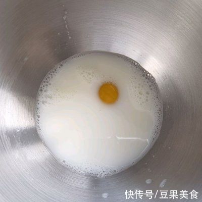 #白色情人节限定美味#老面包