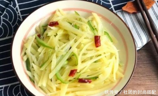 炒土豆丝,醋什么时候放很重要,好多人弄错了,难怪吃着不香不脆