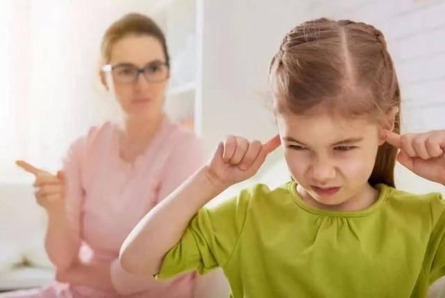 孩子|长大后很孝顺的孩子,往往具备四种特征,你家娃中二个就偷乐