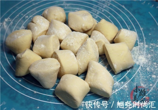 小苏打|蒸包子,万万不可直接上锅蒸,诀窍告诉你,包子又白又胖还不塌陷