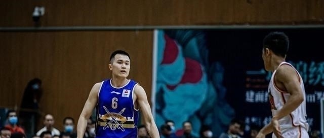 CB马布里遭遇三连败!CBA顶薪先生受伤 新星成最大亮点