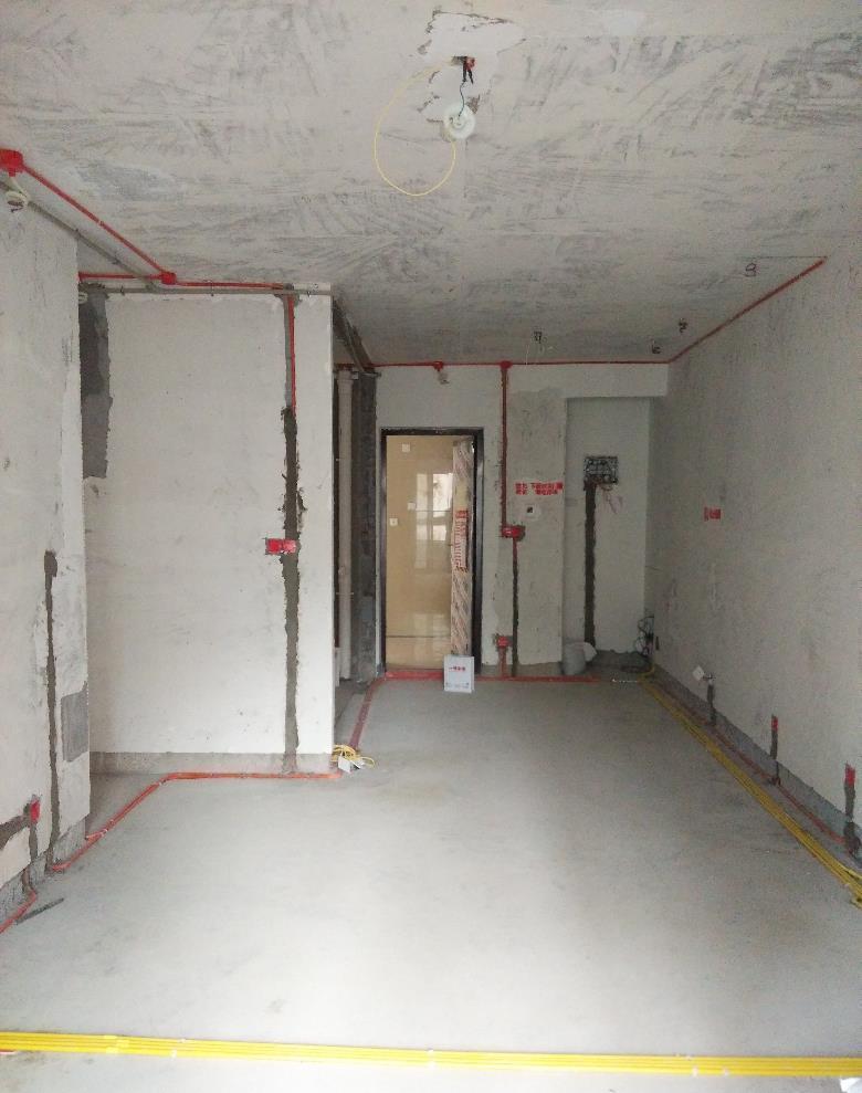 墙面|踢脚线有什么用?外国人家里看不到踢脚线,他们是怎样装修的?