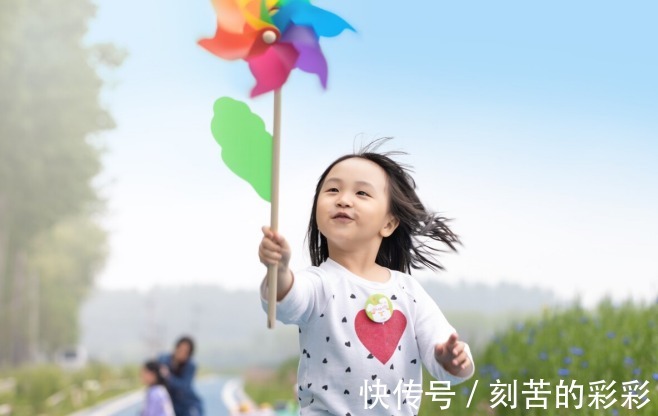 比味精更可怕的调料,“偷走”了孩子身高,家长还当作宝给孩子喂