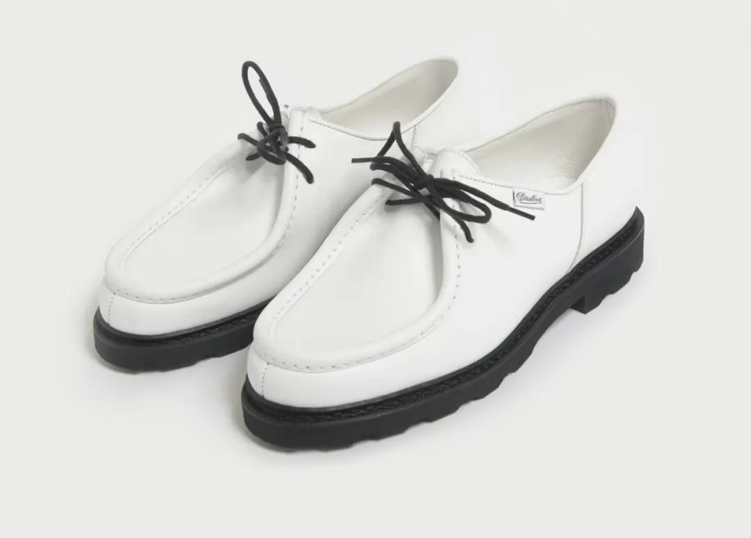 到底是什么人，敢穿白皮鞋？