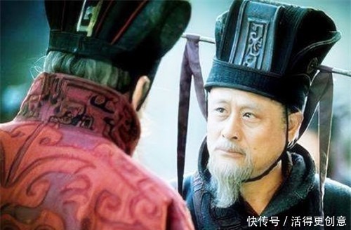 将军|母亲被敌人绑在城头，将军痛哭过后照样攻城，曹操此人不可大用