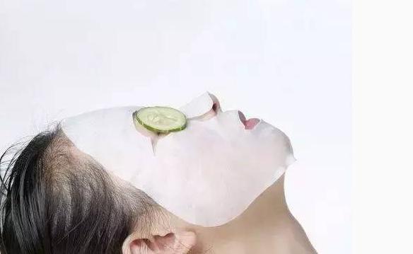 身体乳 皮肤应该穷养还是富养聪明、皮肤好的女人,4种护肤品不会砸钱