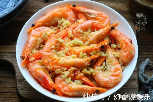 硬菜|蒸5分钟就上桌,大虾此做法,简单又鲜美,特适合夏天吃