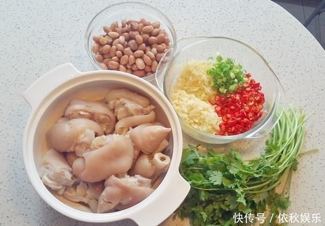 猪蹄有更好吃又快手的做法,别再傻傻的红烧猪蹄了,此做法倍好吃