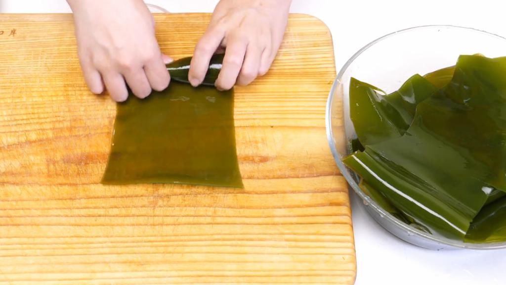 易学|难怪饭店凉拌海带丝那么好吃,原来是这个窍门,简单易学爽口好吃一点也不腥