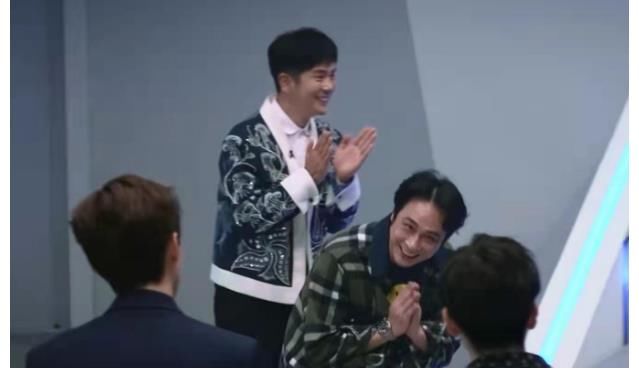 《追光吧》开播众星云集，张卫健陈楚生迪玛希等十位男星最受关注