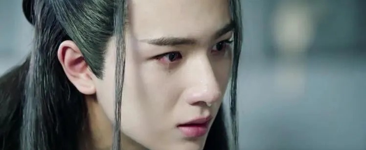 变形|他因参加《变形计》出道,之后资源一路好走,如今因成毅而走红