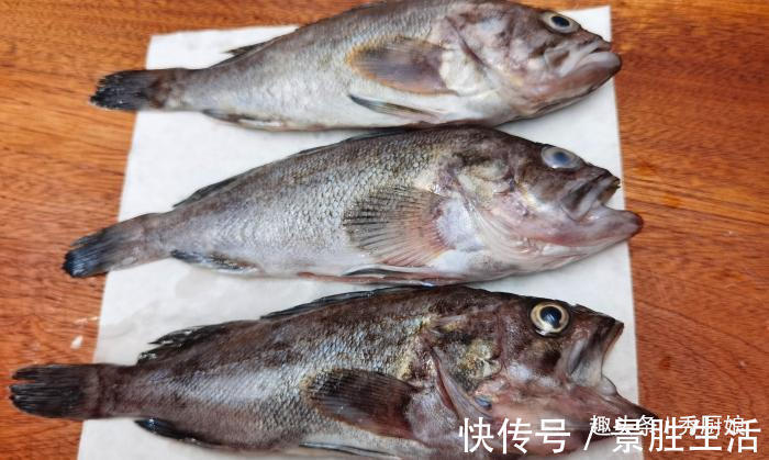 码头|不管炖啥鱼，别加料酒和醋去腥，教你1招，鱼肉鲜香，汤白不腥气