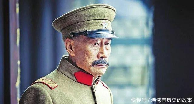 深夜|元帅深夜回府，被小兵用枪指着骂爹，张作霖让他做师长！