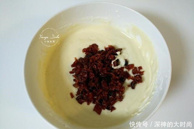 别花冤枉钱啦，超火的手指麻薯，3块钱能做10个，搅一搅就成功