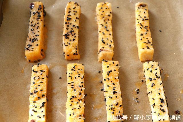 吃不完的吐司换一种新做法，转身就变成抢手美食，全家都爱吃