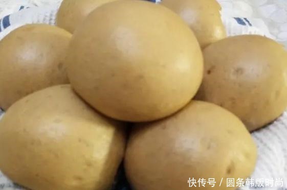 枣泥馒头新做法,香甜松软,我有小妙招,吃到嘴里全是枣味!