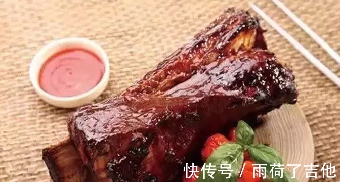 剁椒|美食推荐BBQ烧烤牛肋骨、剁椒鱼肚、脆鲍菇配葱香鸡制作方法!