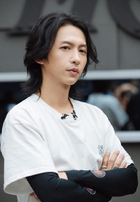 张淇|《披荆斩棘》张淇曾参加选秀，与陈楚生苏醒同台pk，可惜止步10强