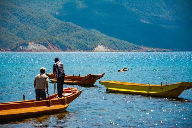 美景|「文旅四川」唯有美景愈人心，趁夏天没结束，去打卡甜蜜泸沽湖