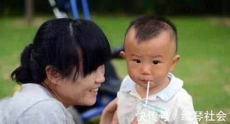 积食|医生告诫快到7月少吃3物,都是“儿童杀手”,可能积食又咳嗽