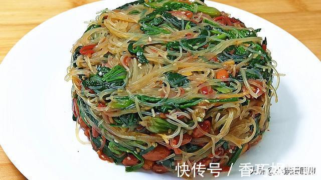 小猫|教你菠菜爽口解腻的做法,几分钟上桌,营养好吃做一大盘不够吃
