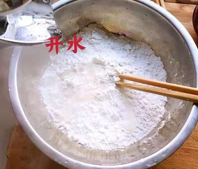 中筋面粉|仅仅是搞懂这几个面食原理，我“突然”发现做面食0失败并不难