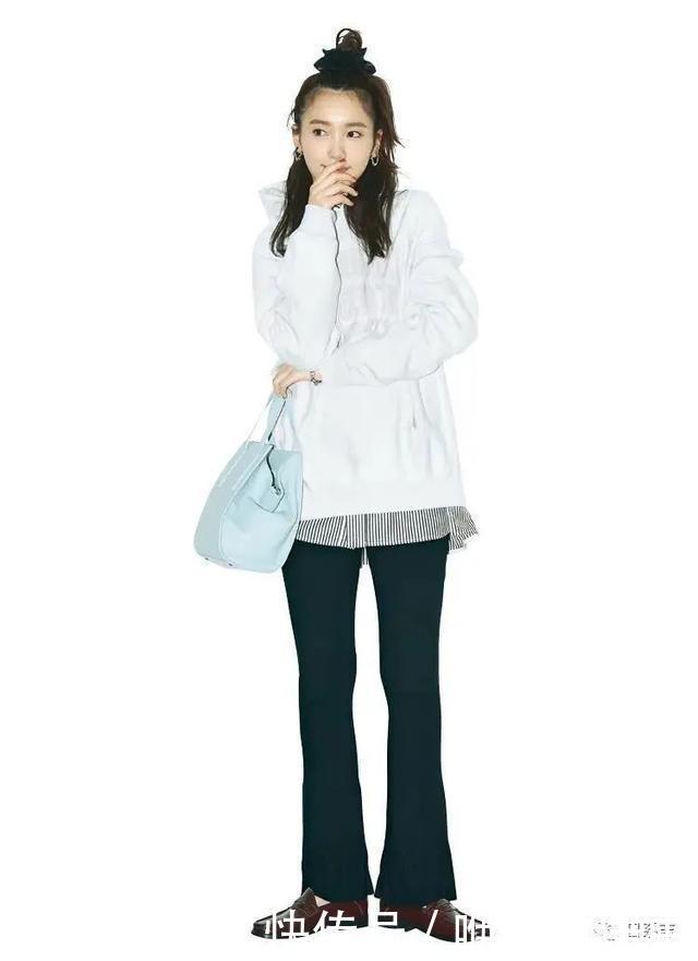 卫衣的8种叠穿法，都是今年秋冬流行的