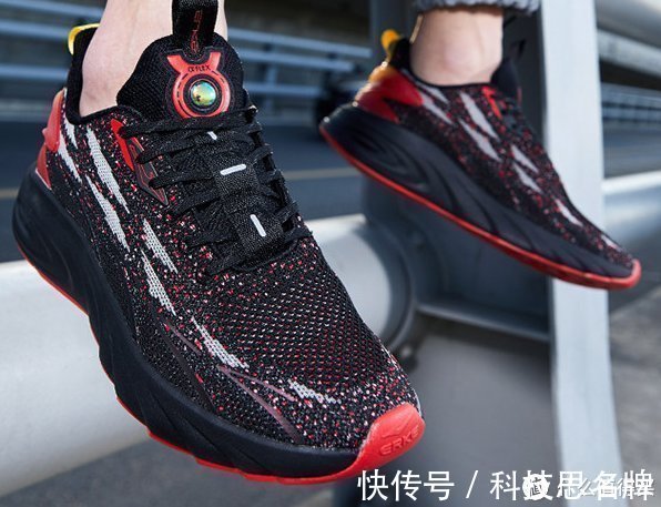 安踏 一定要支持国货,更主要的还是要力挺鸿星尔克