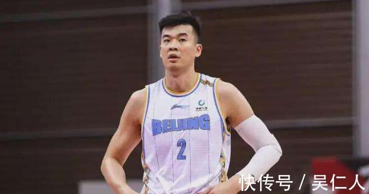 首钢|三旬老汉教首钢双塔做人,辽宁胜首钢最大的功臣应该是李晓旭