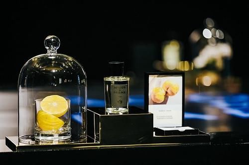 海绵宝宝|百丽推出超萌海绵宝宝联名，帕尔玛之水展览带你领略意式精致｜“五五”美好事物