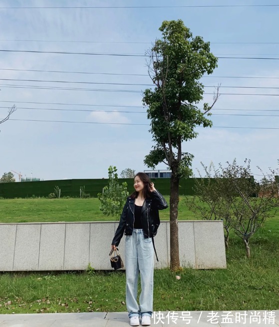 牛仔裤|皮衣外套配裙子裤子都时髦,复古还带点高级感