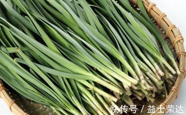 宝妈|产后母乳不足,宝妈们要避免这些食物,不然容易导致回奶!