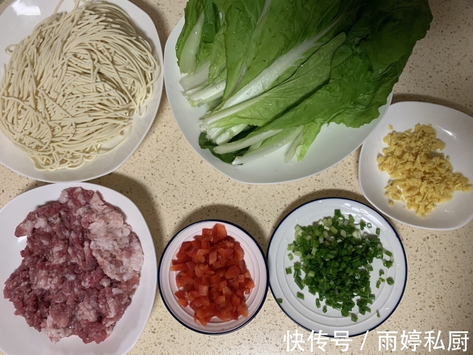 味道|晒晒早餐,10分钟就端上桌,做法简单,味道却特别赞,老少都爱吃