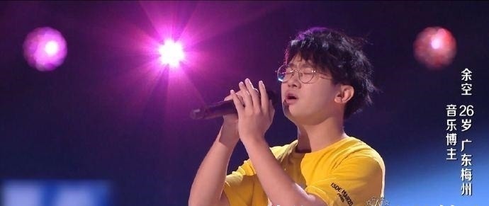 《好声音2021》仅播两期，已有四位学员露出冠军相，李克勤来值了