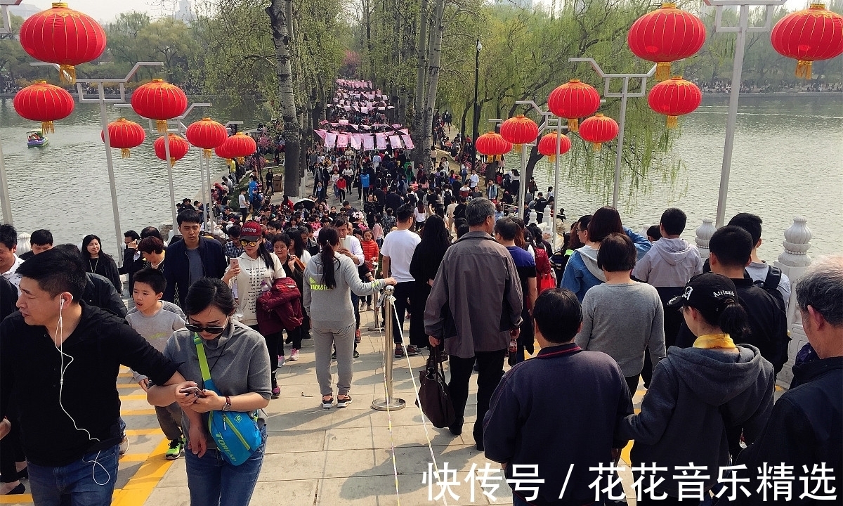 旅游公司|旅游公司推出一日游只收几十元，发东西还管饭，原因是什么