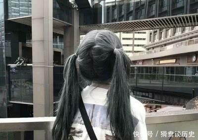 地位|班主任“最反感”的3种女生，级部第一也没用，班级地位没准很低