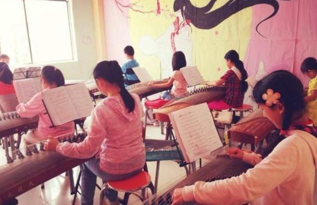 哪吒|7岁男孩COS“哪吒”走红,动作惟妙惟肖,网友:真人版魔童降世了